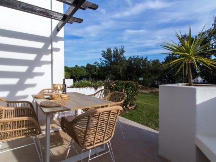 Estima Golf House Apartment - Luxurious & 6 Pools & Golf & Tennis Albufeira Ngoại thất bức ảnh