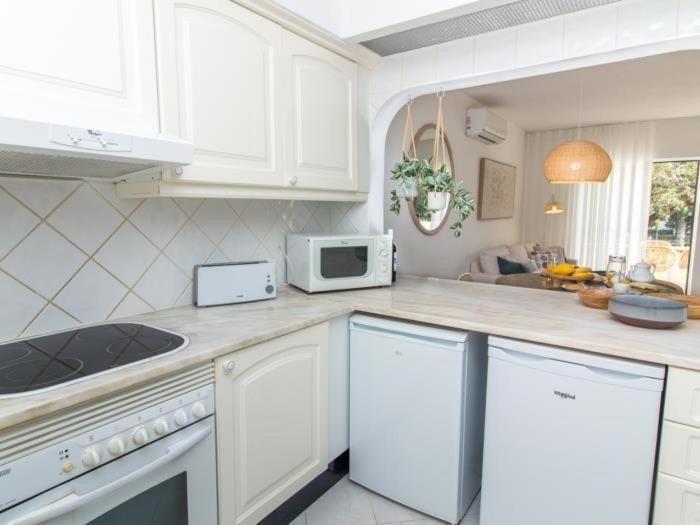 Estima Golf House Apartment - Luxurious & 6 Pools & Golf & Tennis Albufeira Ngoại thất bức ảnh